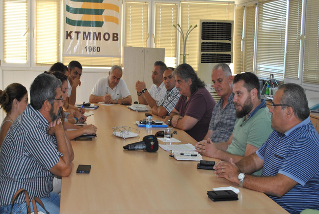 Girne İnsiyatifi KTMMOB'yi Ziyaret Etti 